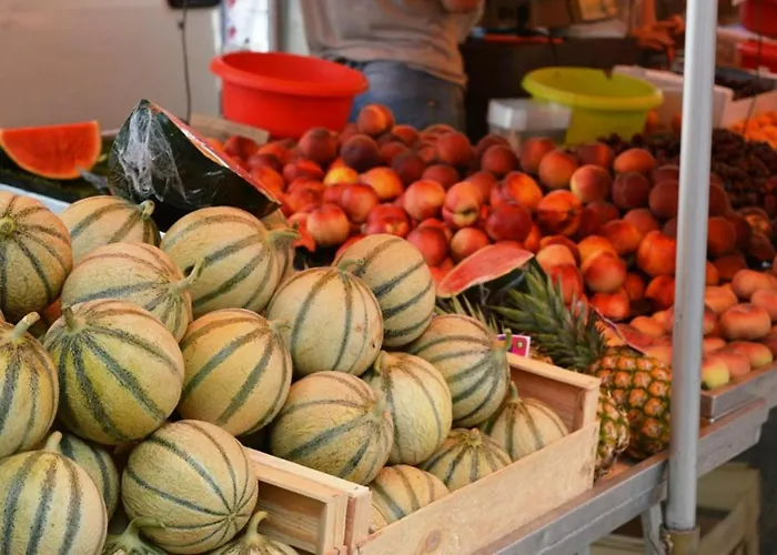 Avec Terrasse, Parking, A 500m De La - - Fr-1-251-66